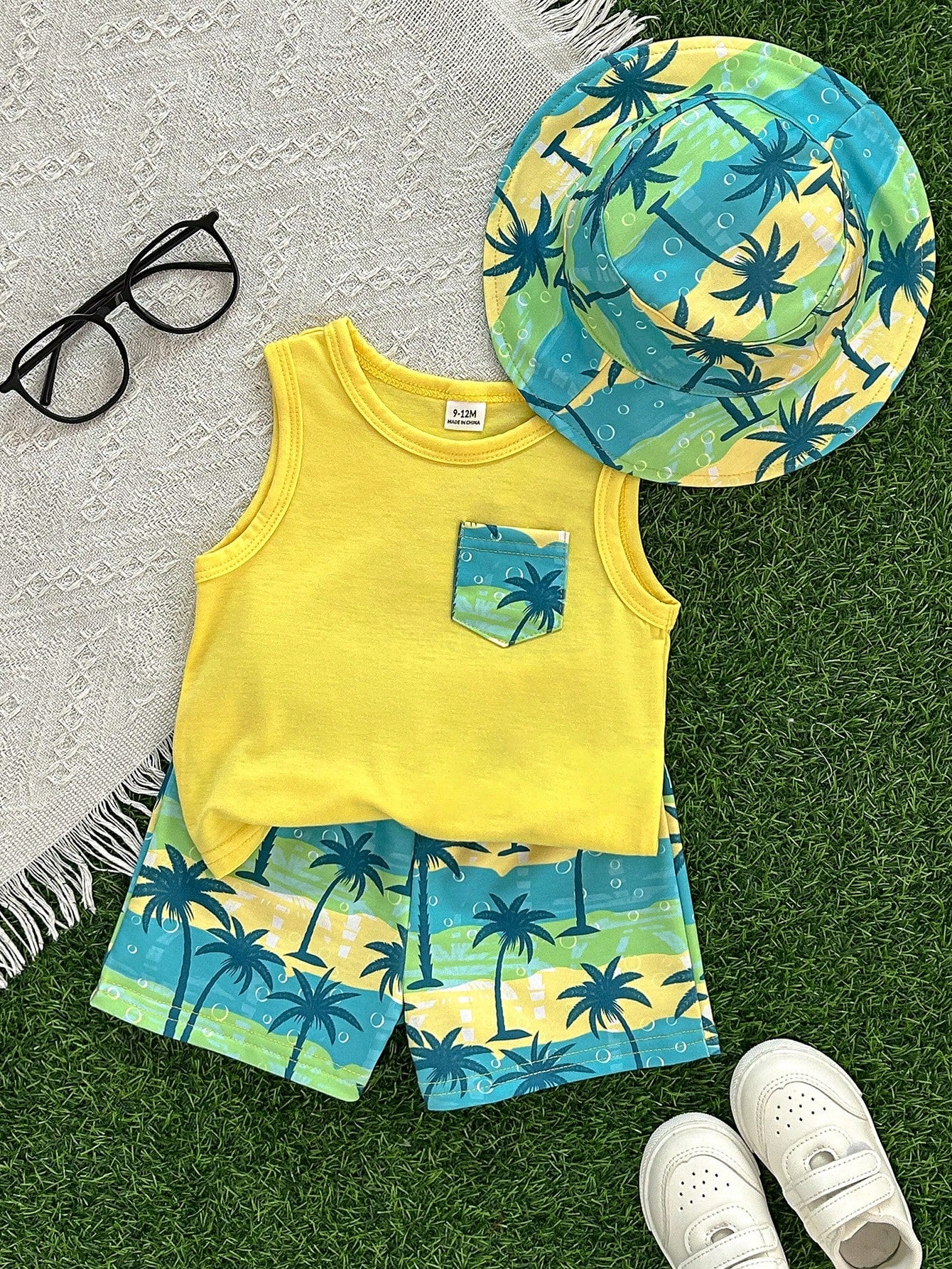3pcs/Set Unisex Baby Boy/Girl Pastel Yellow Summer Casual Beach Holiday Tropical Plant Print Sleeveless Knit Top, Shorts And Sun Hat Outfit Set