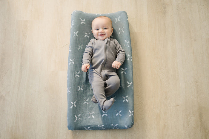 Blue X Changing Pad Cover Freshly Picked + Mebie Baby