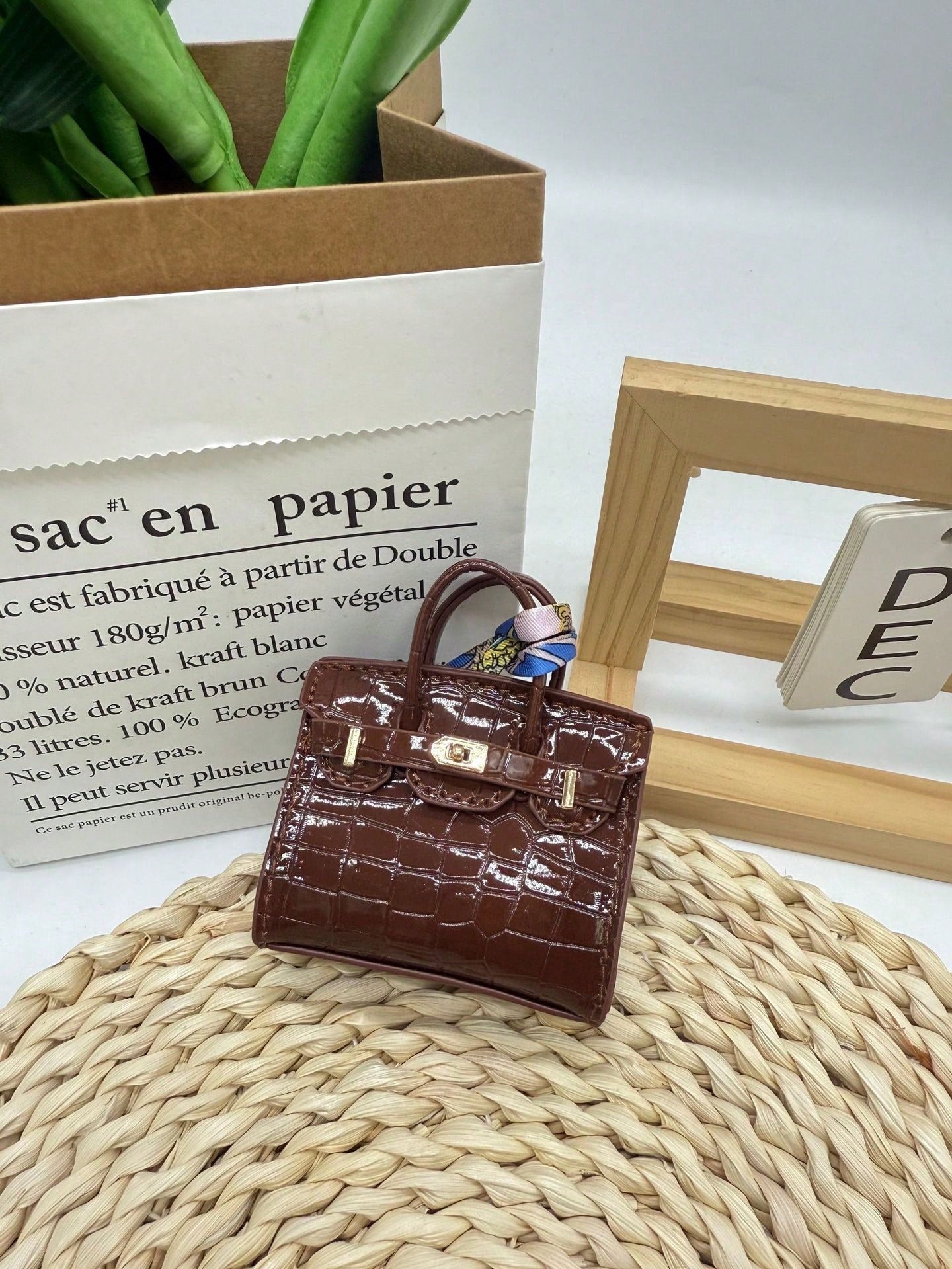 Crocodile Pattern Mini Bag Charm, PU Leather Mini Purse, Cute Keychain Bag Accessory, Small Coin Pouch For Women
