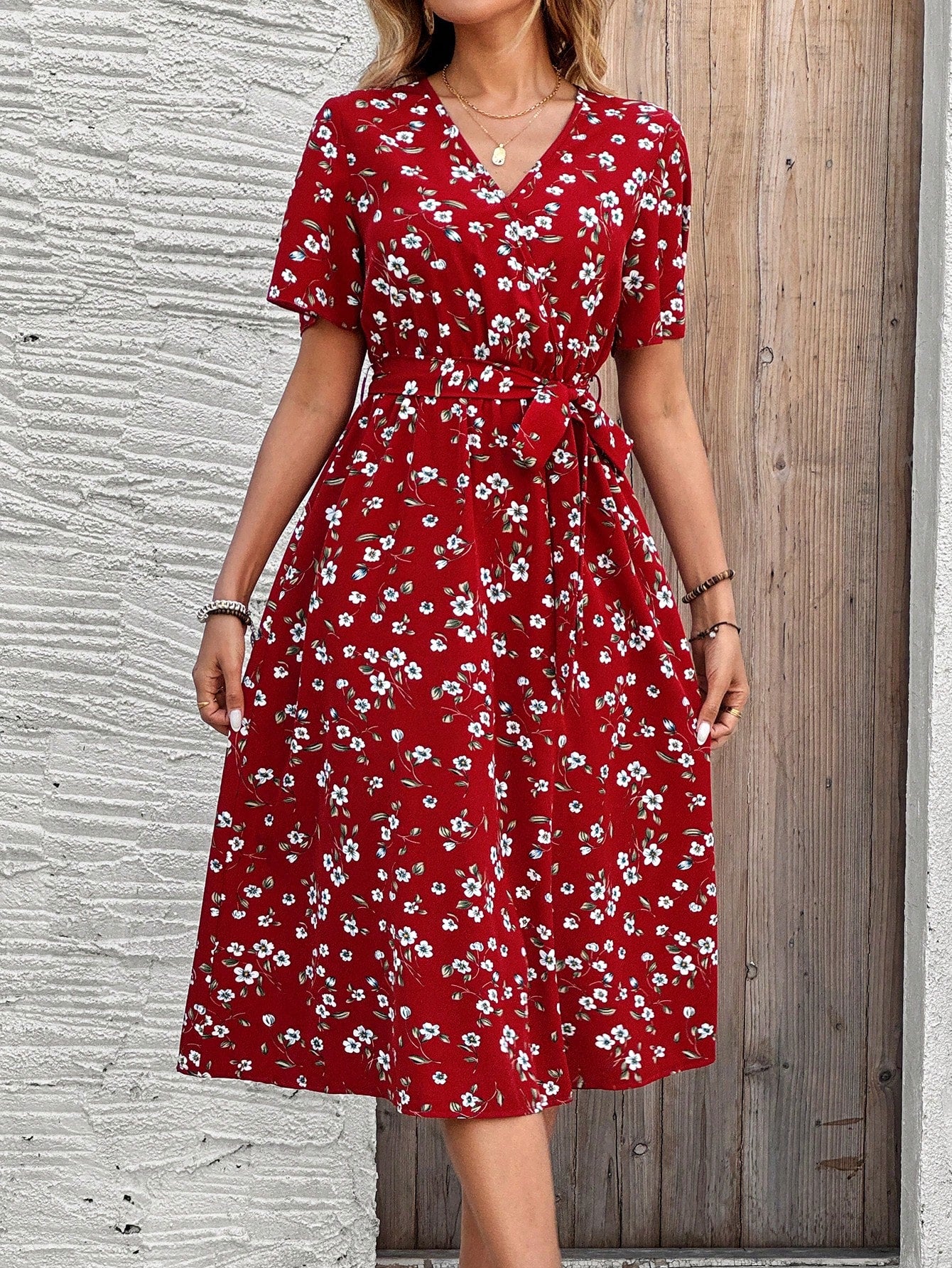 EMERY ROSE Women V-Neck Short Sleeve Floral Print Casual Dress Valentine's Day Dress Red Dress