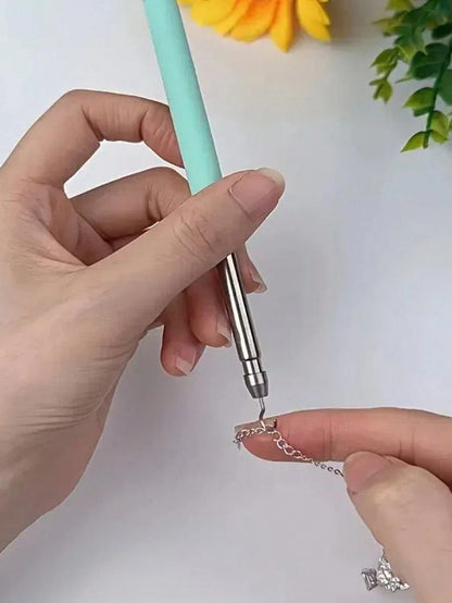 1/2/4Pcs Stainless Steel Bracelet Wearing Aid, Odorless Battery-Free Scalable Hook Tool For Jewelry & Necklace Styling