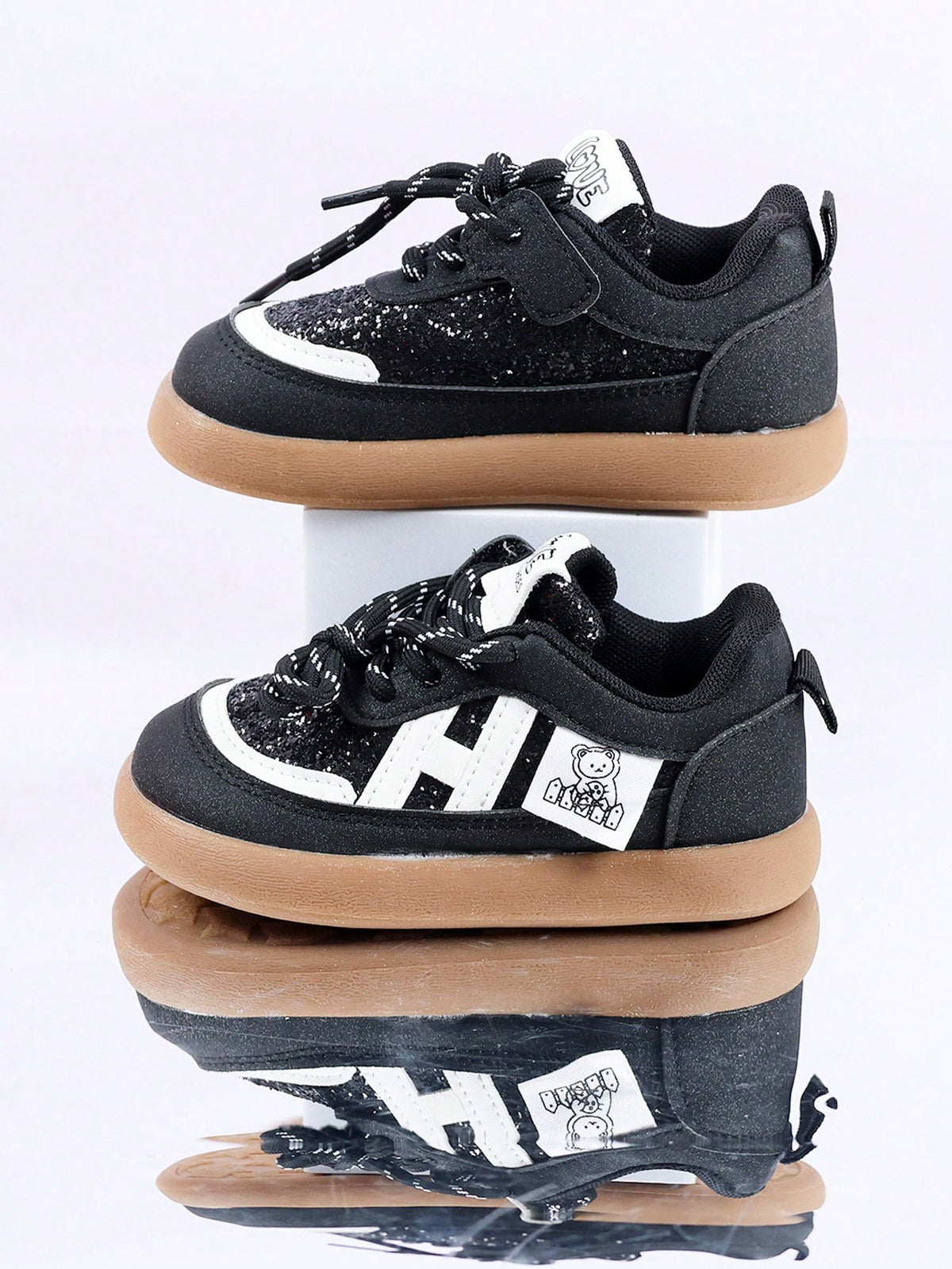 1 Pair Baby Sports Shoes, Spring/Autumn Fashion New White Sneakers, Soft Sole Anti-Slip Boys Casual Board Shoes, Breathable Infant Shoes, Soft Upper Breathable Sports Shoes, Suitable For Boys And Girl