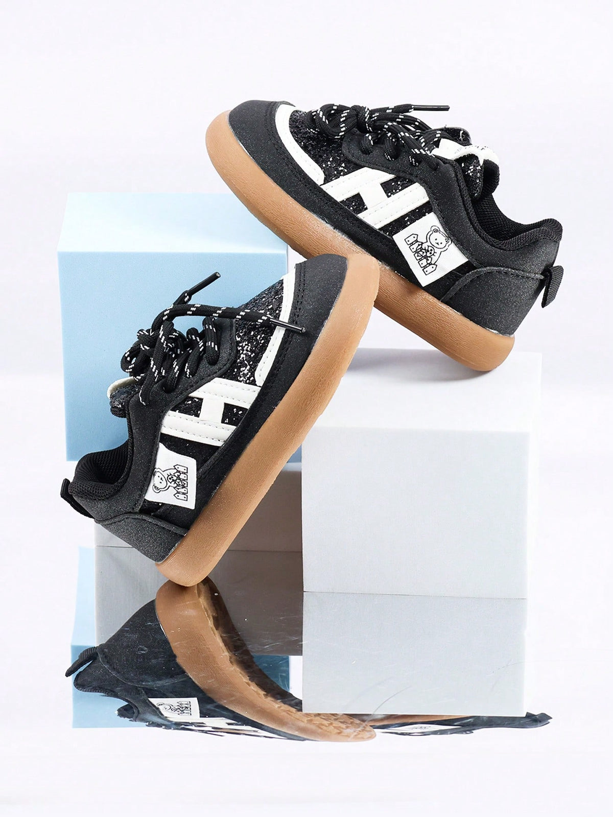 1 Pair Baby Sports Shoes, Spring/Autumn Fashion New White Sneakers, Soft Sole Anti-Slip Boys Casual Board Shoes, Breathable Infant Shoes, Soft Upper Breathable Sports Shoes, Suitable For Boys And Girl