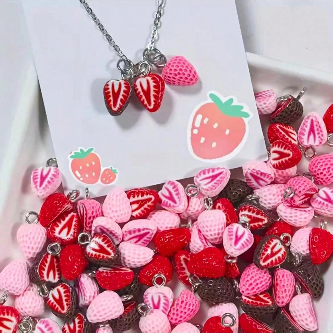 10pcs Cute 3D Mini Realistic Strawberry Resin Pendants Cartoon Fruit Earrings Necklace Craft Accessories