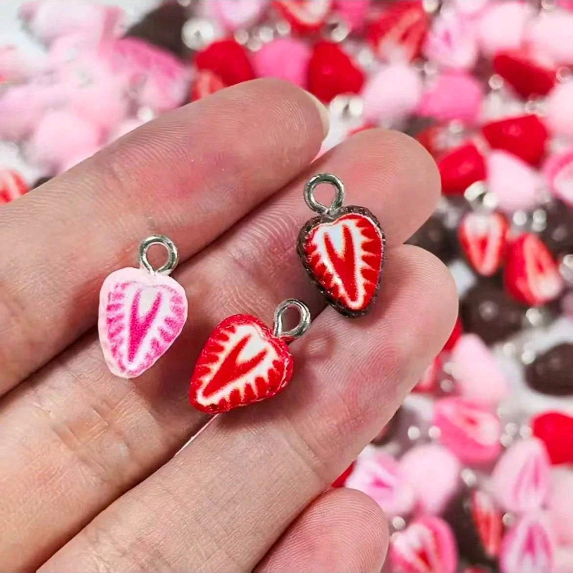 10pcs Cute 3D Mini Realistic Strawberry Resin Pendants Cartoon Fruit Earrings Necklace Craft Accessories