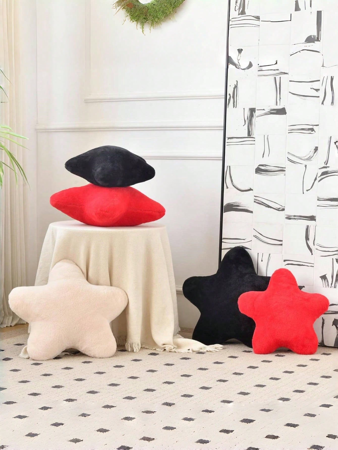 11.81"/15.74" Cute Star Shaped Throw Pillow, Soft Faux Fur Material, Christmas Decoration For Sofa, Bedroom, Living Room, Great Christmas Gift For Family And Friends