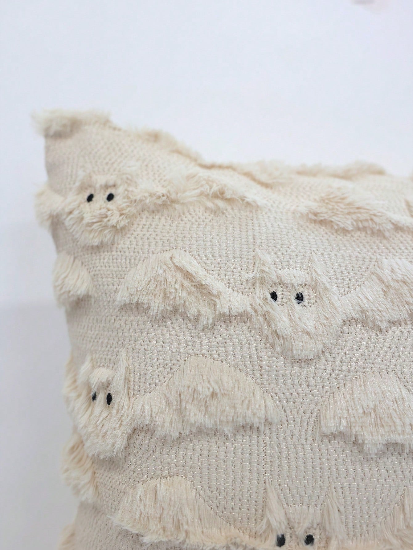 1pc 45*45cm Halloween Bat Quilted Pillowcase, Hidden Zipper Pillow Cover, Home Decor Halloween Decoration For Living Room, Bedroom, Sofa, No Pillow Insert