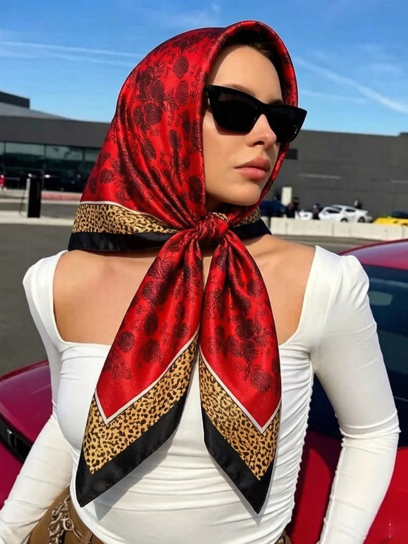 1pc All-Season Square Scarf New Style Luxury Soft Silk Scarf Women's Square Scarf Popular Print Shawl Fashion 35.43inch Headscarf 90*90cm Floral Silk Scarf Casual Polyester Fiber