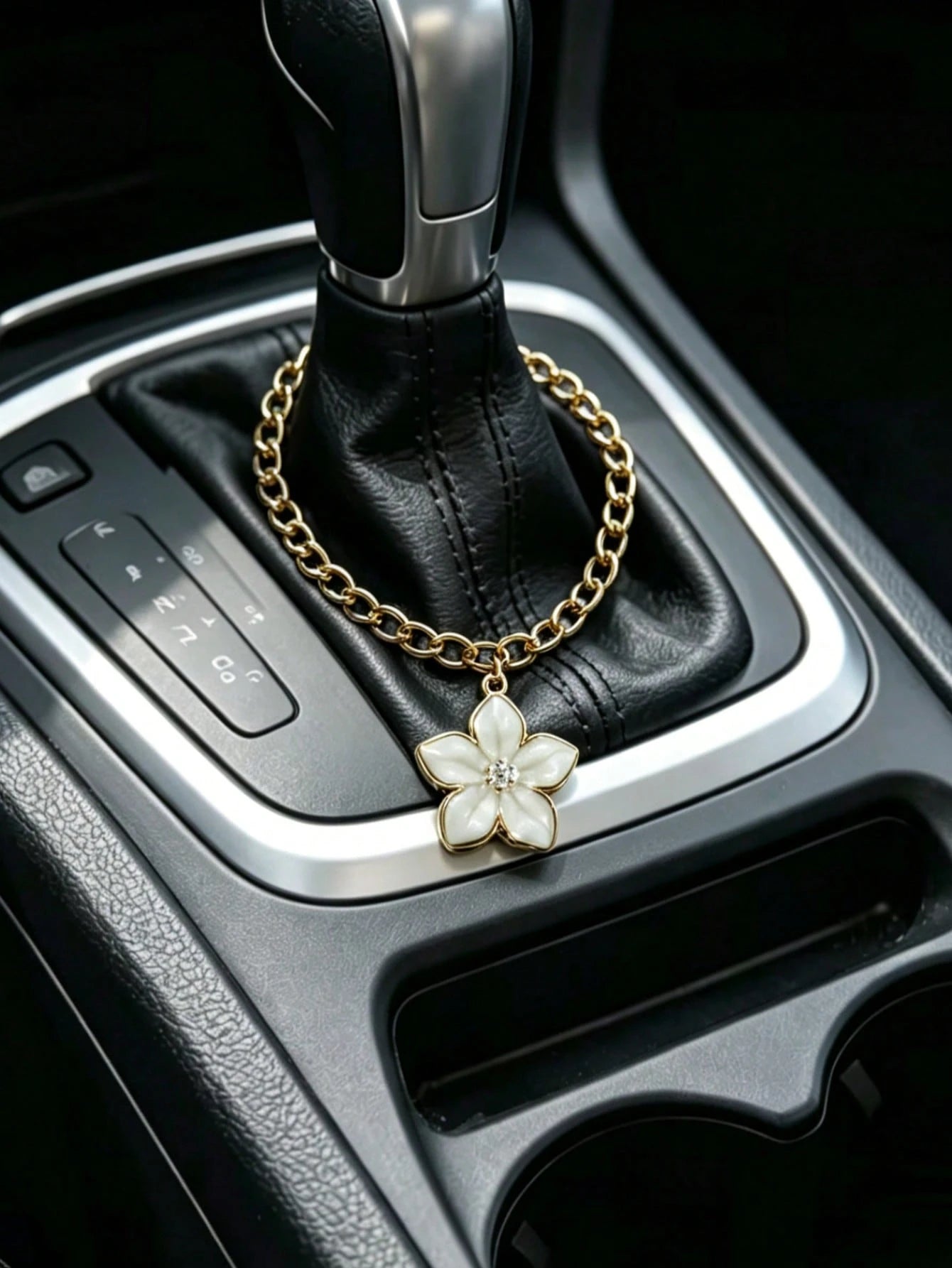 1pc Alloy Cherry Blossom Gold Chain Car Gear Shift Decoration, Car Hanging Ornament