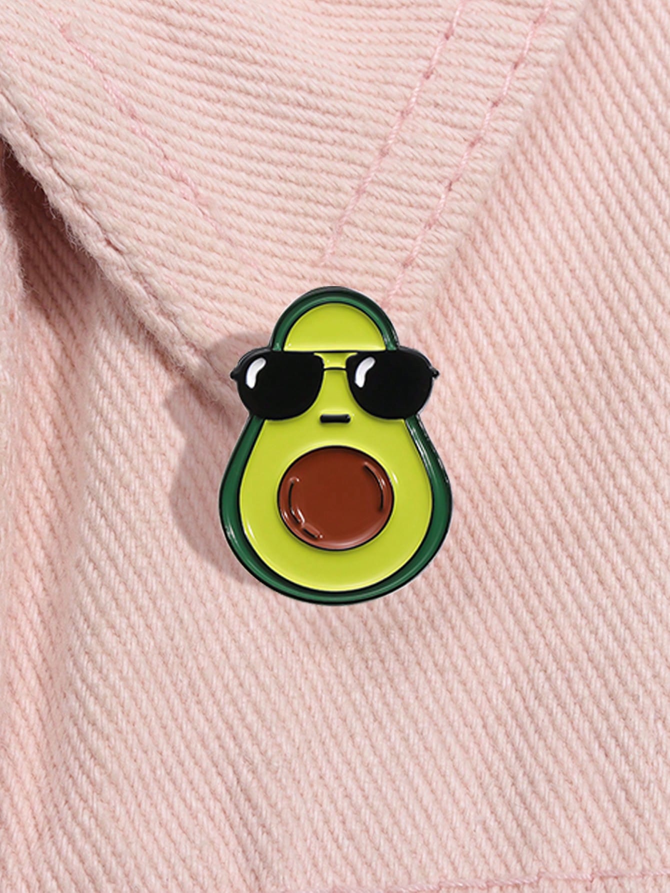1pc Cartoon Fruit Avocado Metal Brooch, Cute Pin Badge For Friends, Suitable For Men And Women Daily Wearing