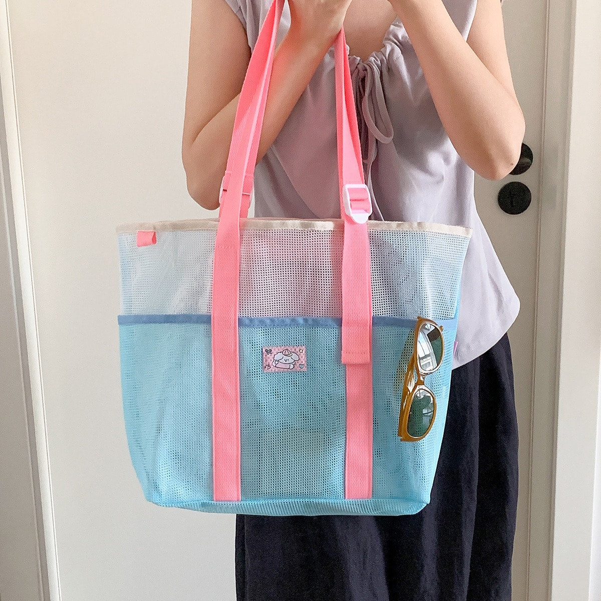 1pc Contrast Color Breathable Mesh Tote Shoulder Bag, Adjustable Buckle Webbing Strap Design With Inner Zipper Pocket, Large Capacity Lightweight Mesh Handbag, Patch Summer Beach Swimming Gym Grocery