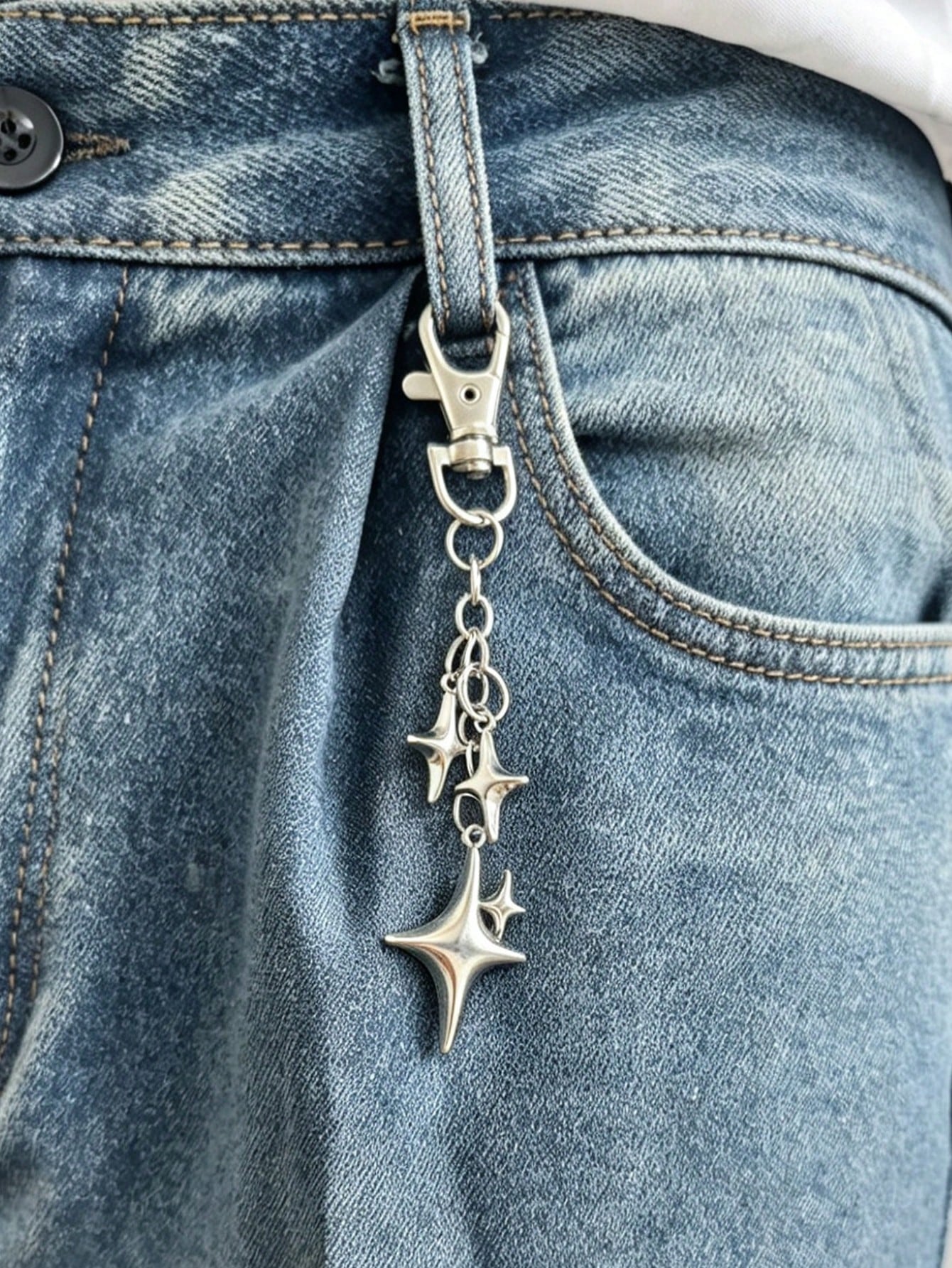 1pc Creative Four-Pointed Star Pants Chain, Keychain Pendant, Alloy Star Moon Decor For Phone/Bag, Suitable For Daily Wear, Y2K Aesthetic
