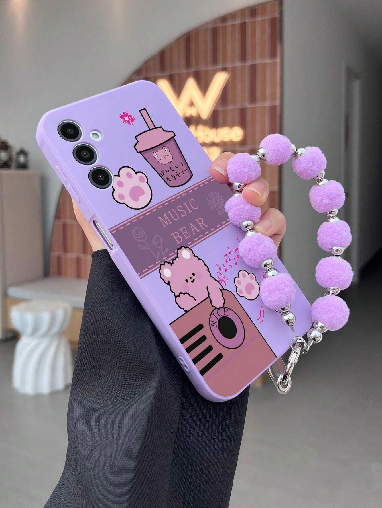 1pc Solid Color TPU Coffee Bear Pattern Shockproof Phone Case And 1pc Solid Color Pom Pom Bracelet, Suitable For/Apple Phone Case/Matching Phone Case/Phone Case With Lanyard/Fun Phone Case/Android Ph