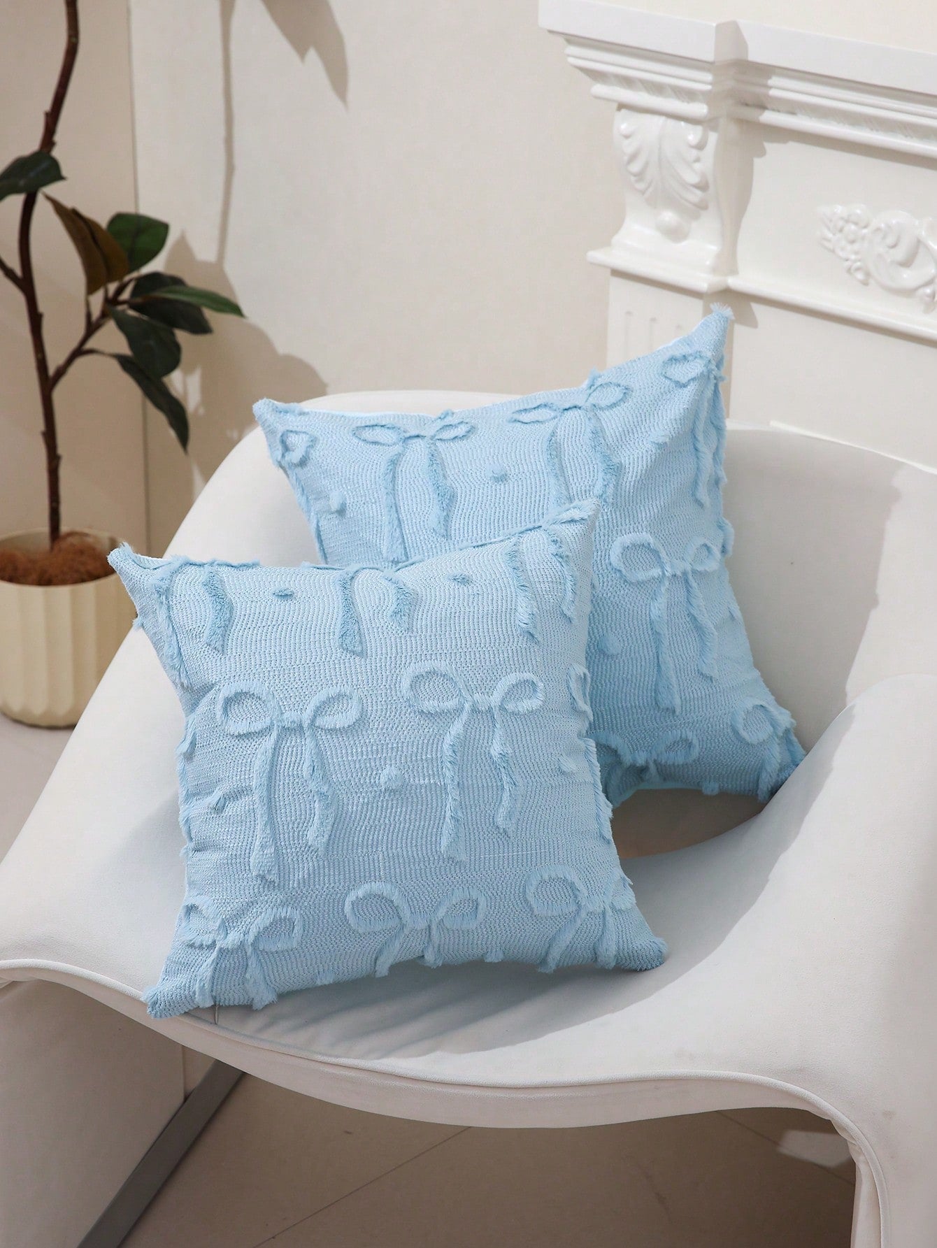 1pc Sweet Cream Color Embroidered Bow Pillowcase, Decorate Sofa With Pillowcase, Create Atmosphere With Pillowcase