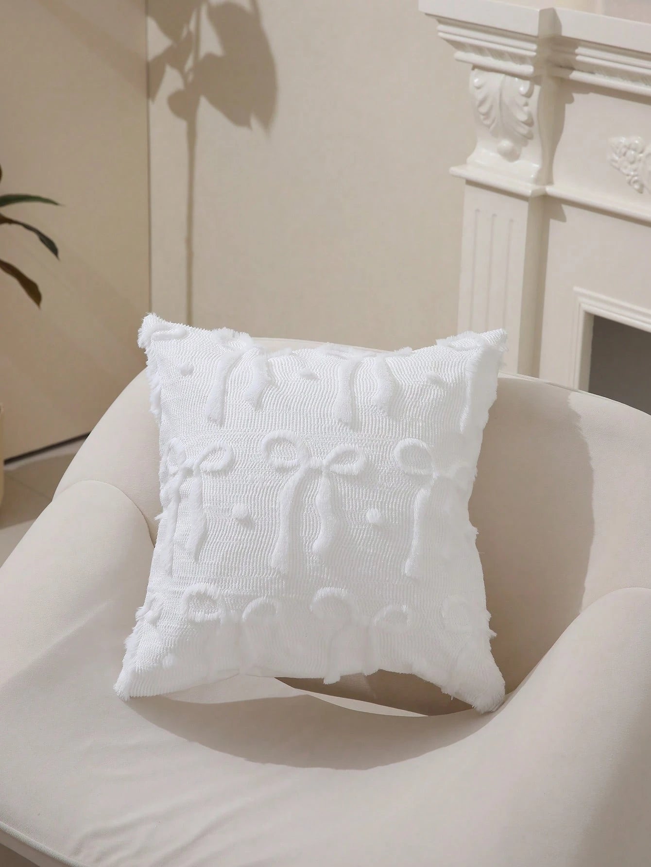1pc Sweet Cream Color Embroidered Bow Pillowcase, Decorate Sofa With Pillowcase, Create Atmosphere With Pillowcase