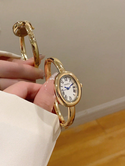 1pc Women's Elegant Oval Design Green Dial Silver & Gold Tone Fashion Casual Watch Bracelet Style