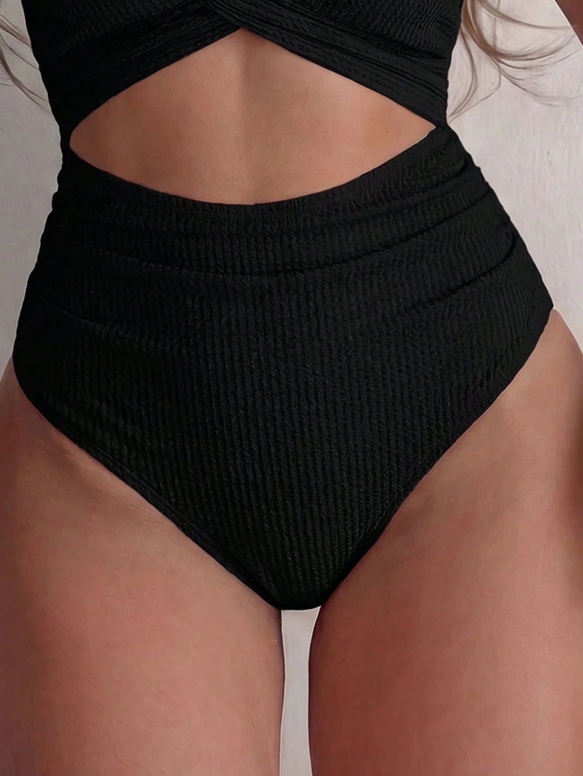 2026 New Fashion Hollow Out Necklace One-Piece Swimsuit For Women Vacation Beach, Resort Wear Summer Black