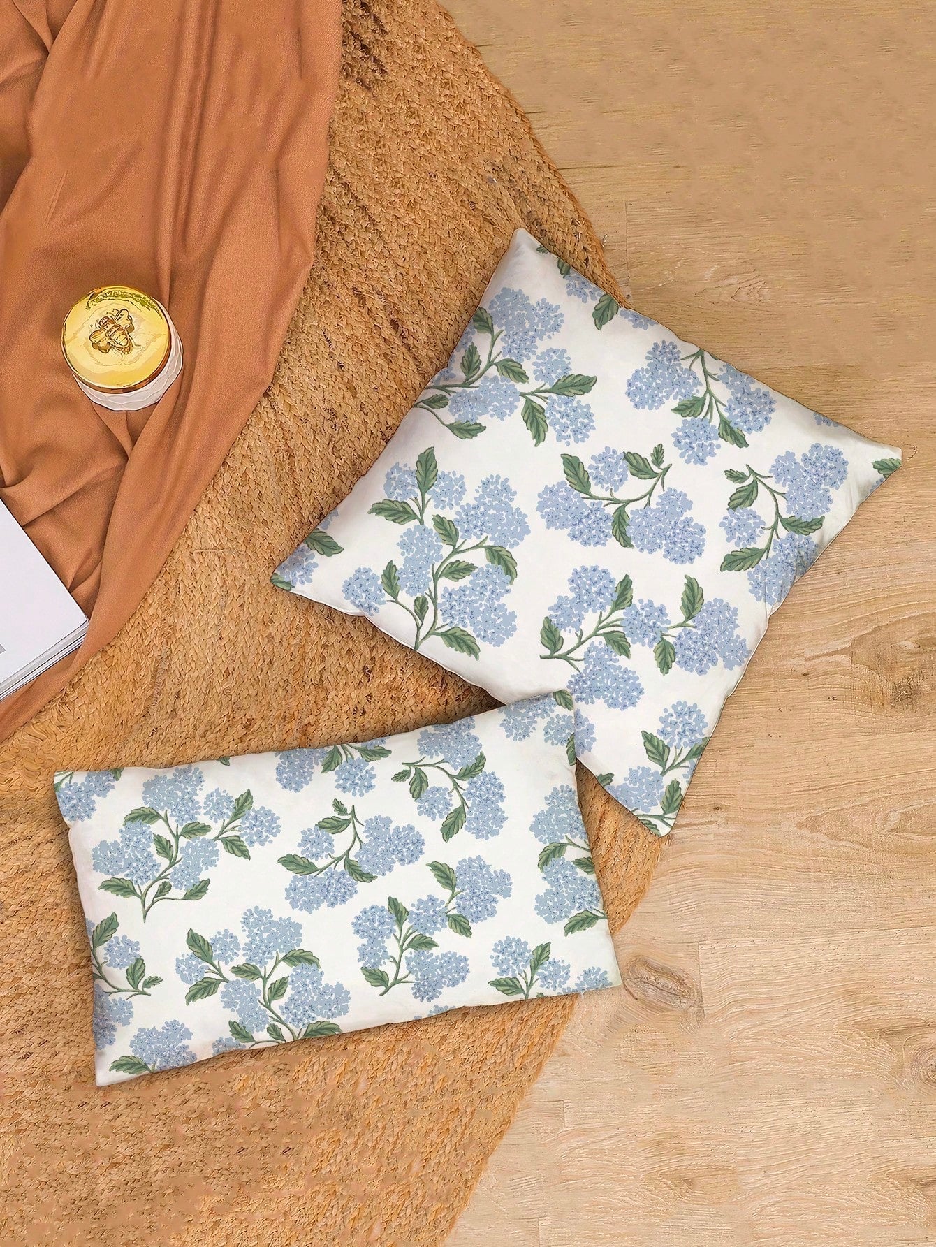2pcs Spring/Summer Home Decor, Lovely Floral Design, Multiple Sizes, Throw Pillow Covers, Decorative Cushion Covers, Living Room Decor, Sofa Decor, Valentine's Day Gift For Him/Her, Sofa Cushion Cover