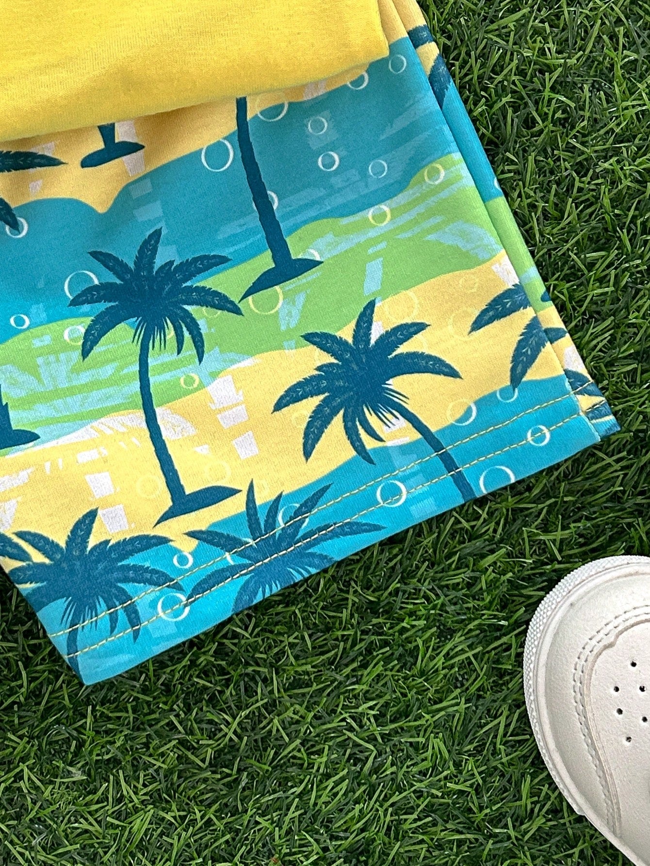 3pcs/Set Unisex Baby Boy/Girl Pastel Yellow Summer Casual Beach Holiday Tropical Plant Print Sleeveless Knit Top, Shorts And Sun Hat Outfit Set