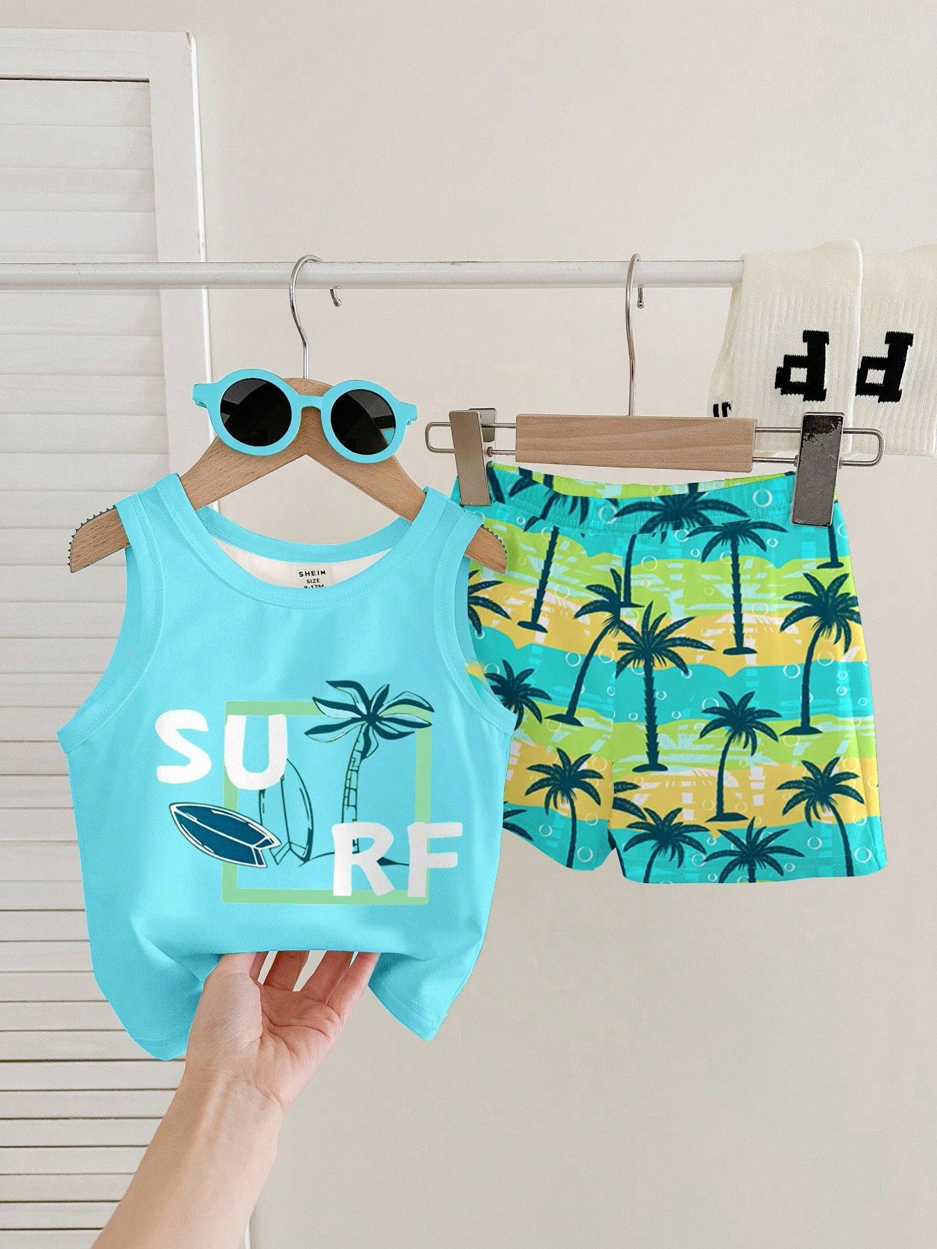 3pcs/Set Unisex Baby Boy/Girl Pastel Yellow Summer Casual Beach Holiday Tropical Plant Print Sleeveless Knit Top, Shorts And Sun Hat Outfit Set