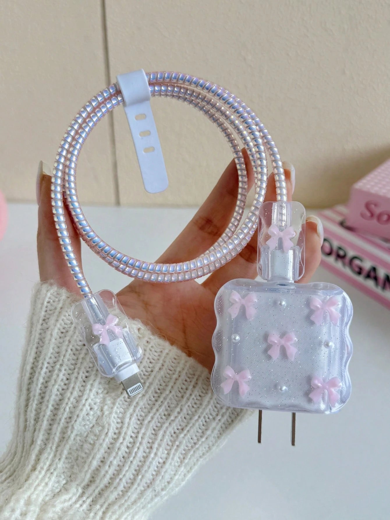 5pcs Purple Bow & White Pearl Design Charging Accessory Set (20W/18W), Includes Charging Cable Protector, Charger Head Cover, Compatible Charging Cable Protector, Charger Accessories, Phone Accessorie