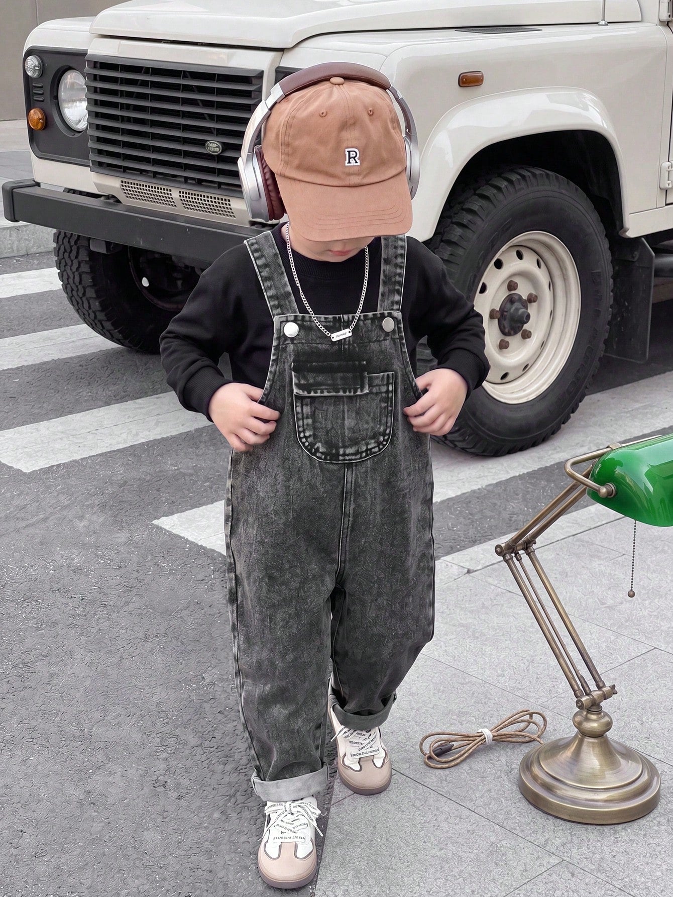 Baby Boy Fashion Solid Color Round Neck Top And Casual Bib Pants 2-Piece Set Overall Vintage Overalls Boys Jeans Denim Outfit