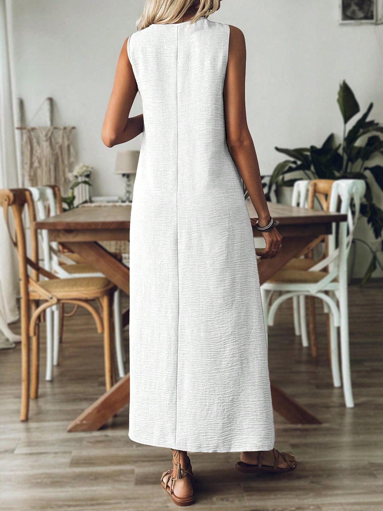 Breezaya Women's V-Neck Sleeveless Solid Color Casual Loose Comfortable Dress Maxi Women Outfit