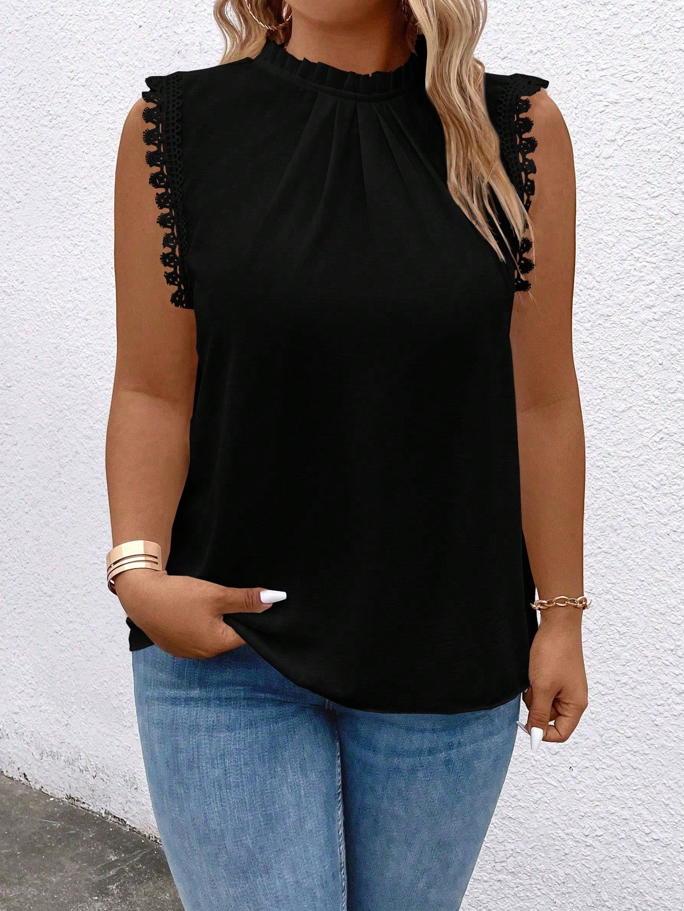 Clasi Plus Size Women's Simple Solid Color Sleeveless Daily Blouse