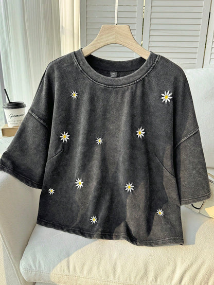 Comfortcana Women's Plus Size Short Sleeve Cotton T-Shirt, Dark Green, Summer, Smart Casual 90s, Everyday Washed Snowflake Embroidered Daisy Vacation