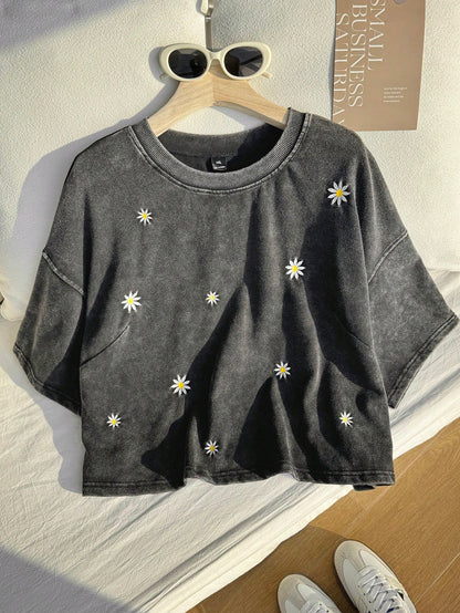 Comfortcana Women's Plus Size Short Sleeve Cotton T-Shirt, Dark Green, Summer, Smart Casual 90s, Everyday Washed Snowflake Embroidered Daisy Vacation