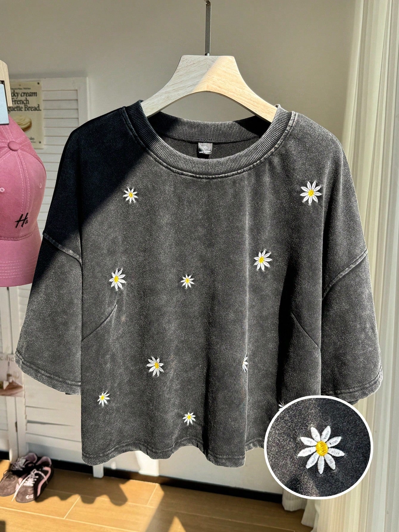 Comfortcana Women's Plus Size Short Sleeve Cotton T-Shirt, Dark Green, Summer, Smart Casual 90s, Everyday Washed Snowflake Embroidered Daisy Vacation