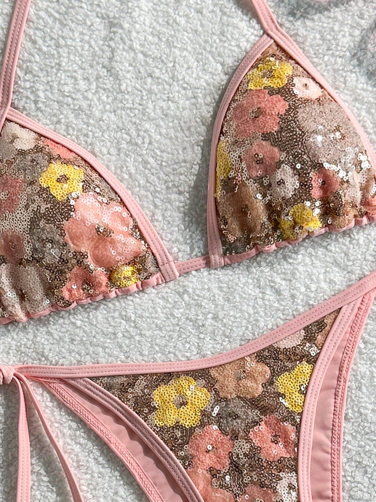 Costavie Brown,Summer,Elegant,Beach Party,Holiday,Holiday 2-Piece Swimwear Set,Sparkly Textured Pearl Decor Halter Triangle Bra Top & Side Tie Bikini Bottoms