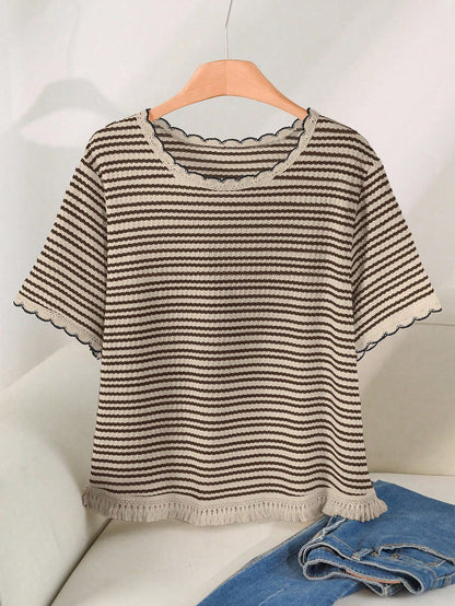 CosyJoli Plus Size Women Summer Casual Striped Loose Fit Round Neck T-Shirt,Slightly Sheer Spring