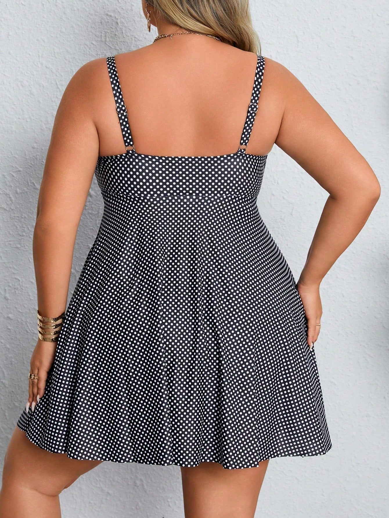 CURVE+ Plus Size Women's Camisole Black And White Polka Dot Two-Piece Tummy Control Conservative Beach Swimsuit Set