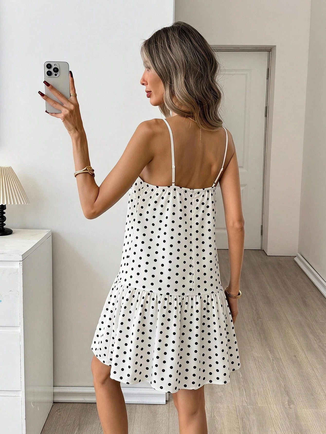 Easowa Contrast Trim Square Neck Ruffle Hem A-Line Doll Dress Spaghetti Strap White And Black Polka Dot 1950s Vintage French Cute Summer Vacation