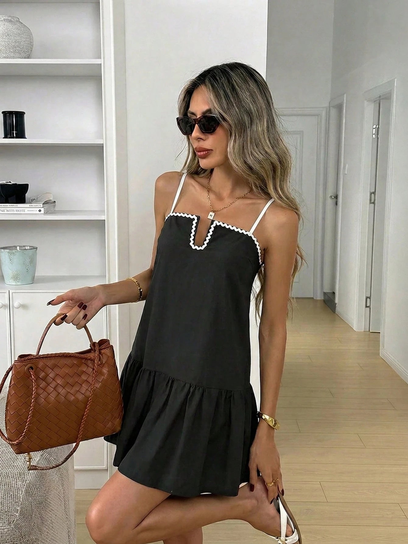 Easowa Women's Summer Casual Cute Plaid Spaghetti Strap Dress Cotton Is Comfortable Beach Vacation Back-To-School Blue And White Gingham