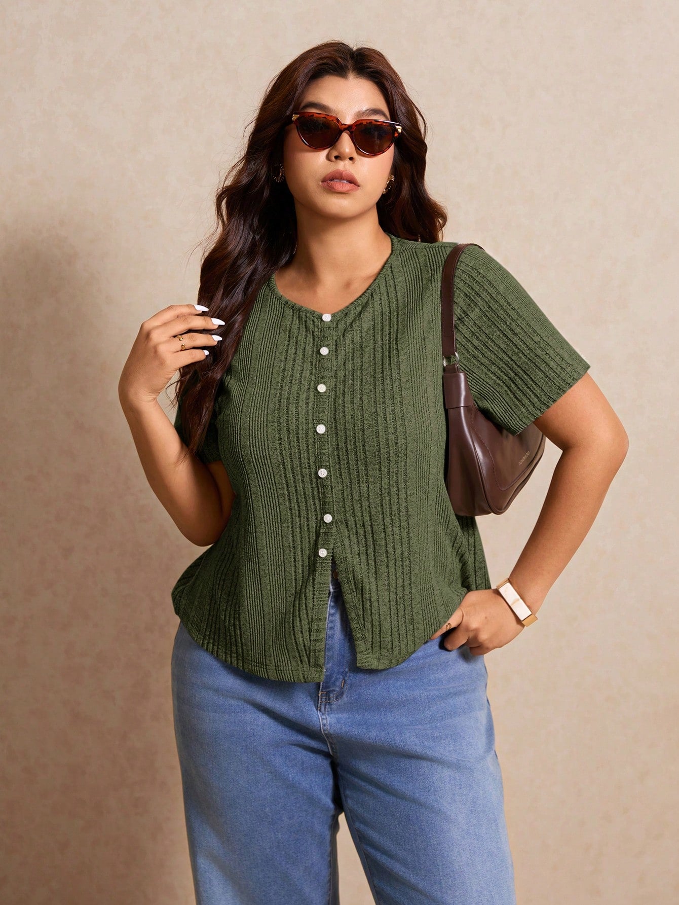 Elaquor Plus Size Women's Solid Color Single-Breasted Casual Versatile Daily Wear Short Sleeve T-Shirt