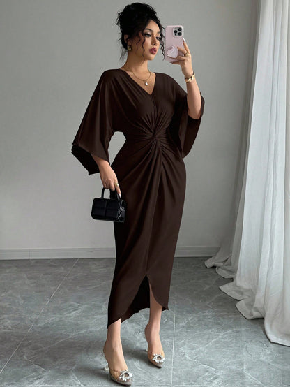 Elenzga Elegant Knitted High Elasticity Batwing Sleeve V-Neck Twist Design Women's Mid-Length Dress