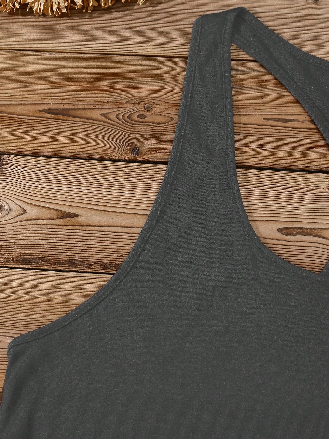 EMERY ROSE Casual Minimalist Skull Print Tank Top For Plus Size Women, Suitable For Summer, Halloween Back To School,Holiday,Flower/Vacation/Spring