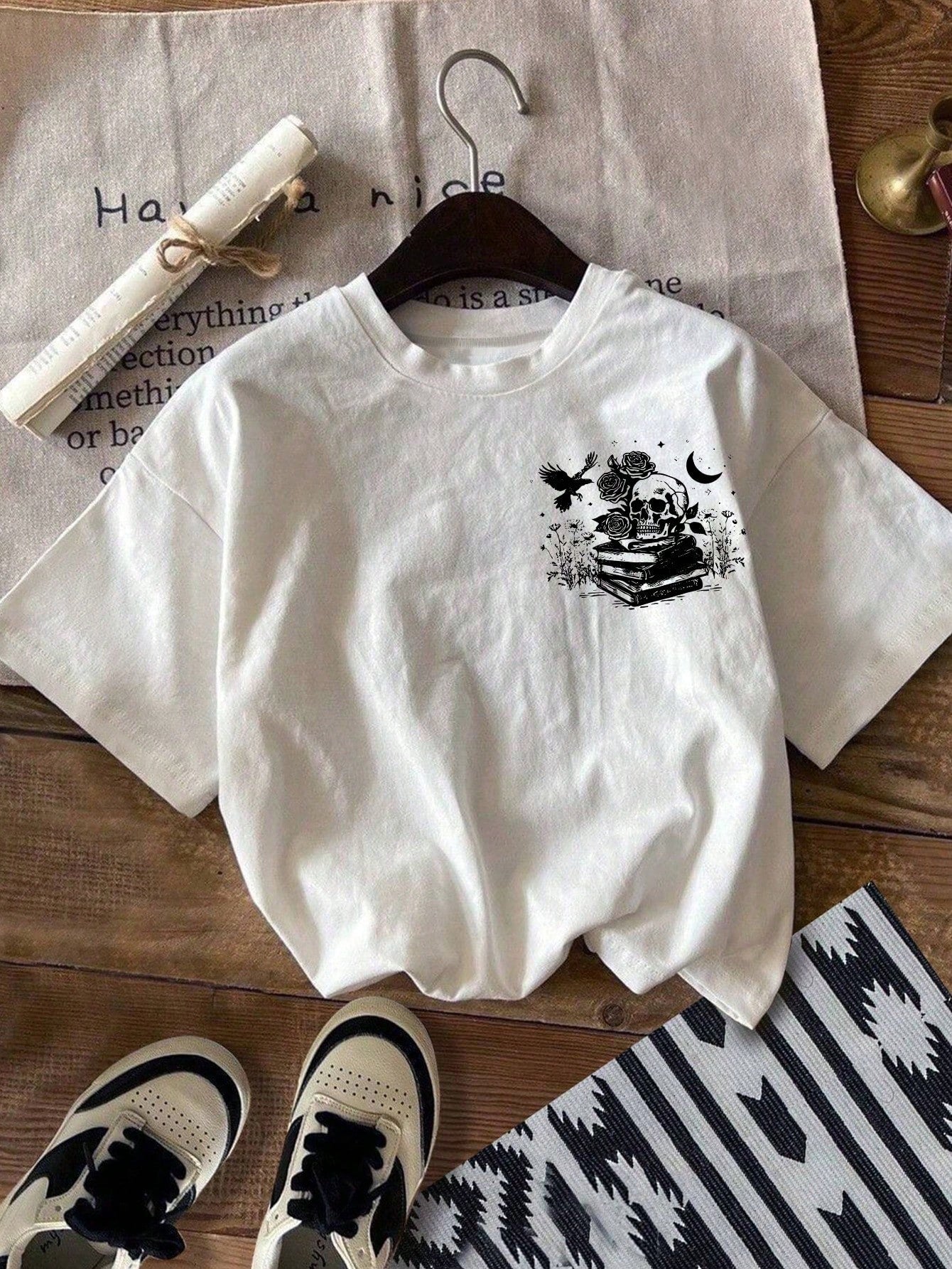 EZwear Plus Size Women Summer Skull Print Round Neck Short Sleeve Casual T-Shirt