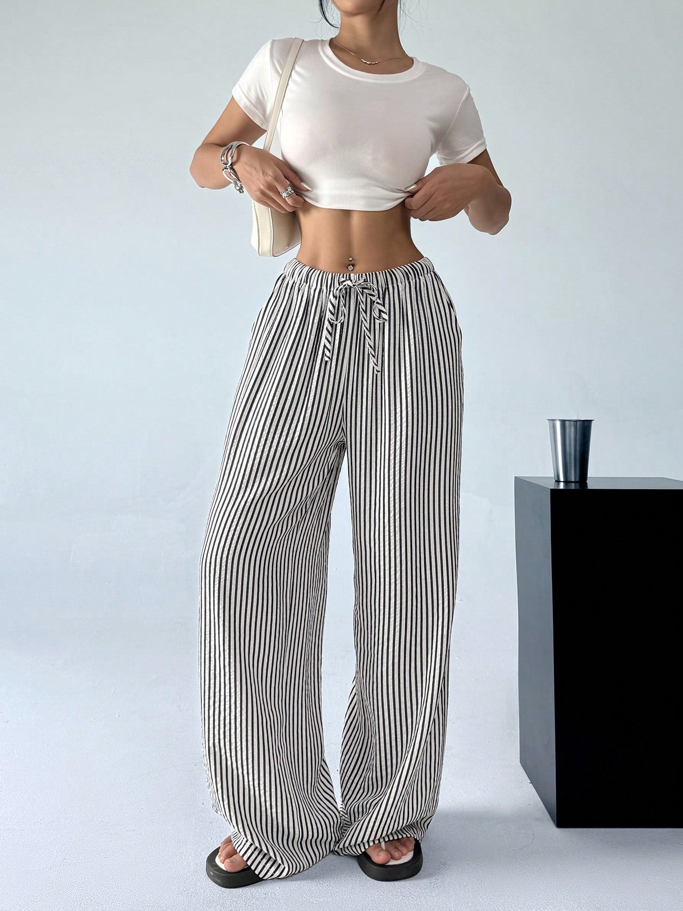 EZwear Striped & Printed Casual Daily Wear Women Spring/Summer Long Pants