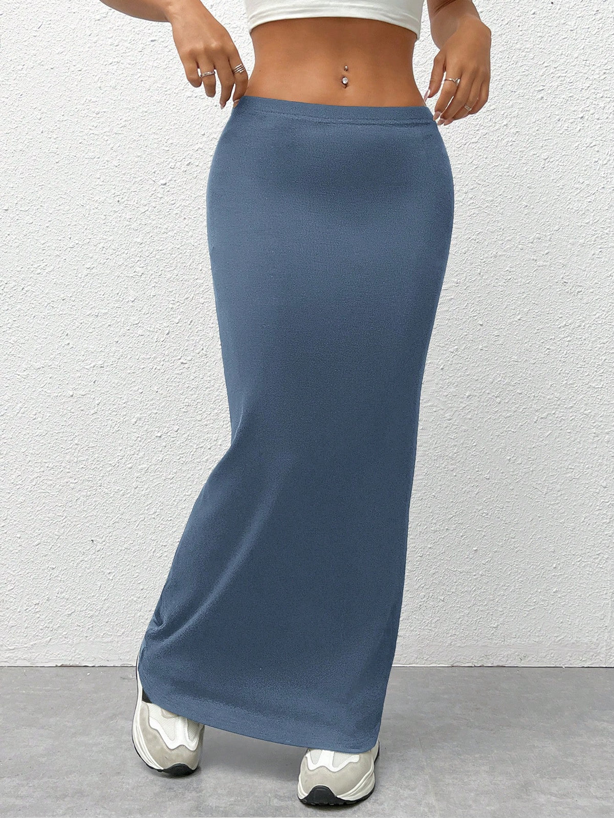 EZwear Women'S Black Knit Tight-Fit Knee-Length Skirt