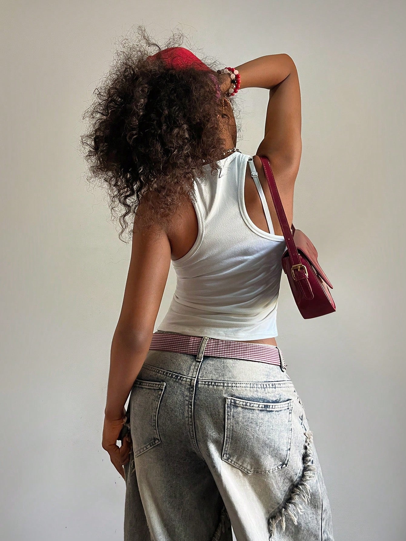 Fiercella Fiercella Women's U-Neck White Distressed Print Fitted Comfortable Streetwear Y2K Baddie Sexy Camisole Top, Spring/Summer