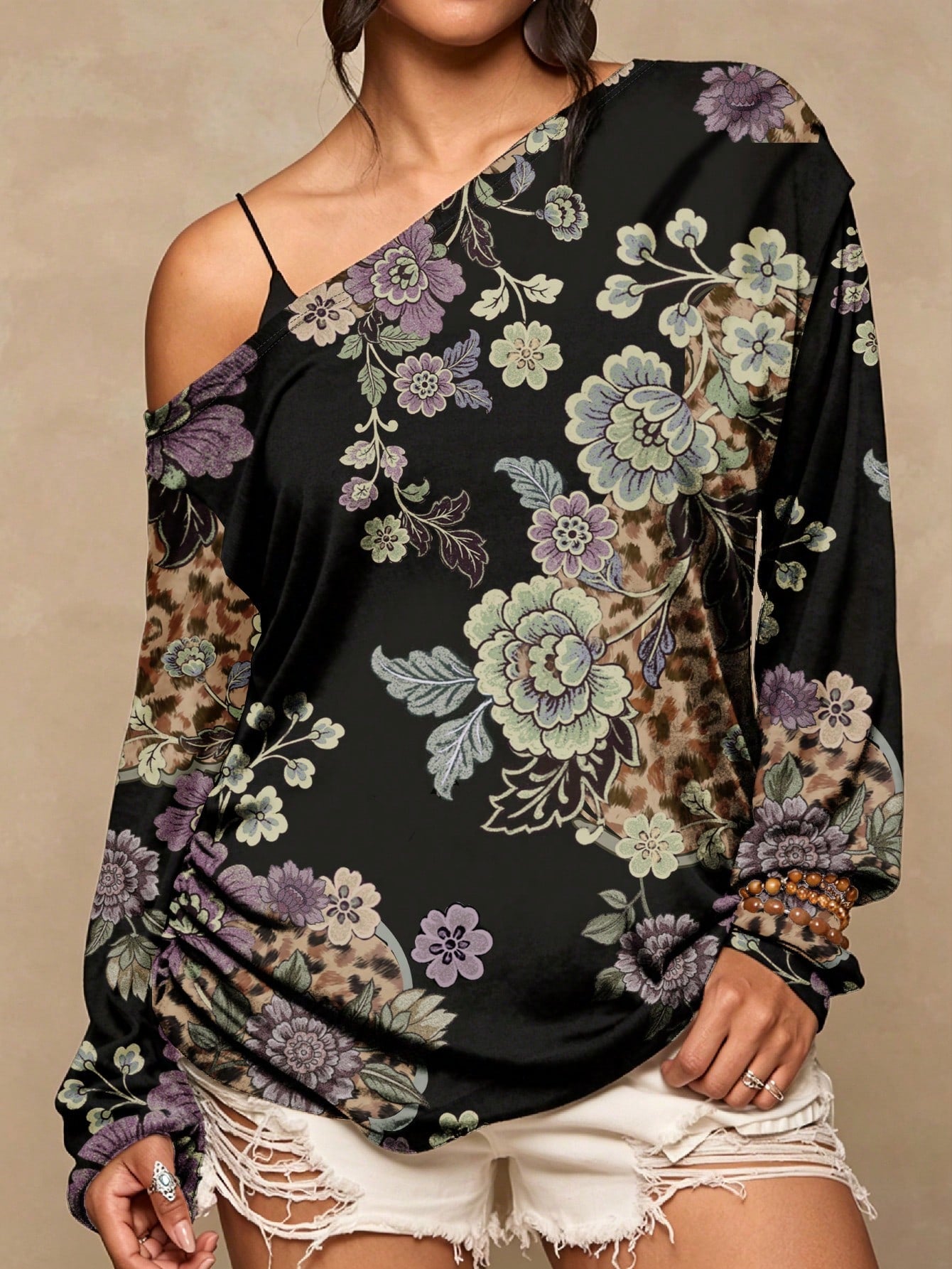 Freevana Plus Size Women's Casual Minimalist Floral Print T-Shirt Suitable For All Seasons Sexy One-Shoulder Design With Vintage Print Vacation Outfits Women