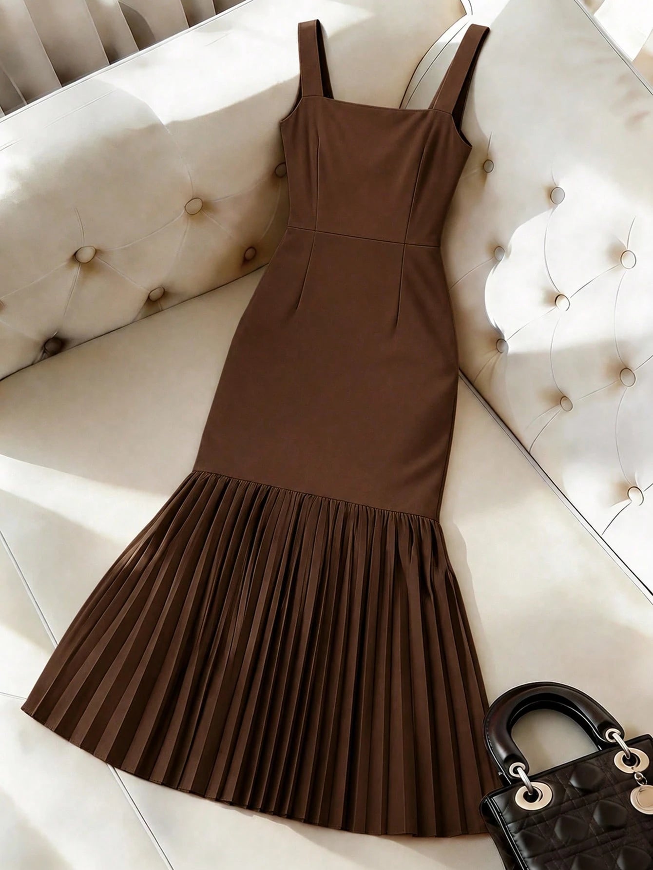 GlowEve Women's Fashion New Square Neck Sleeveless Camisole Waist Shaping Sexy Fitted Pearl Button Decor Pleated Hem Dress, Women's Bodycon Dress, Summer Women's Dress, Women's Elegant Formal Dress, W