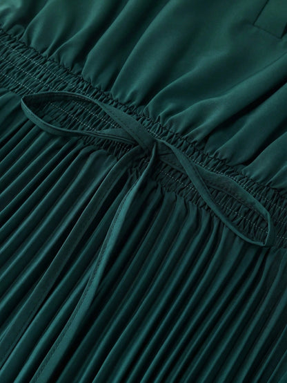 GlowEve Women's Ombre Pleated Hem A-Line Dress,Dark Green,Summer,Elegant,Holiday,Vacation,Holiday,Sleeveless Waist Cinched French Vintage Mid-Length Party