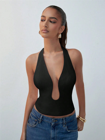 Hauture Solid Color Fashionable Sleeveless Deep Plunge Halter Neck Top