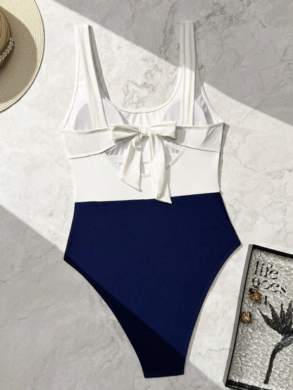 Holidaya Spring/Summer Fashion One-Piece High-End Elegant Beach & Hot Spring Swimsuit