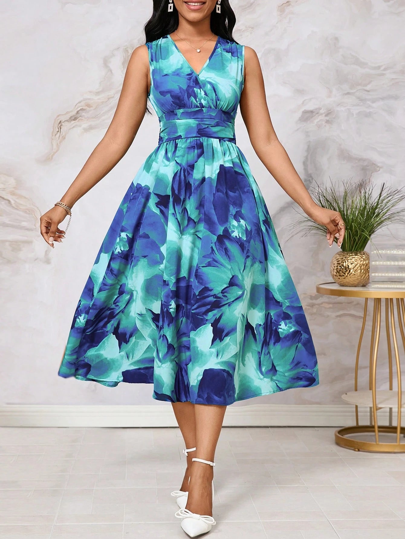 Lady Holiday Dresses Smudge-Dyed Gradient Abstract Graphic Print Mid-Length Sleeveless Summer Dress For Women Vacation Blue Floral Sexy Tropical