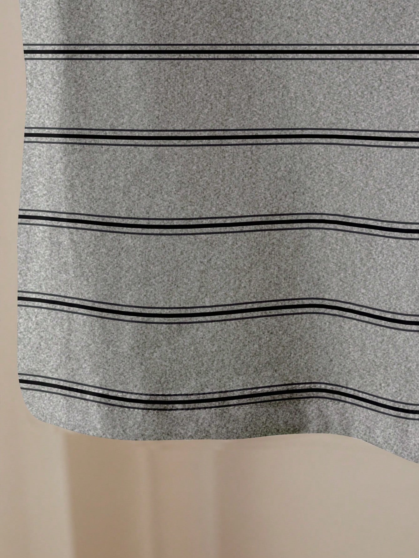 Lalippa Plus Size Women Striped Round Neck Drop Shoulder Loose T-Shirt